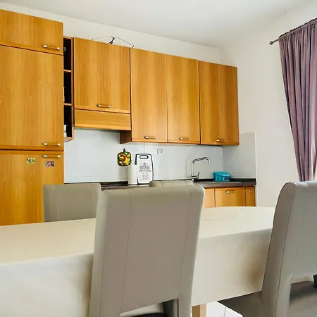 Apartment Oliva *