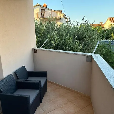 Oliva Apartment *